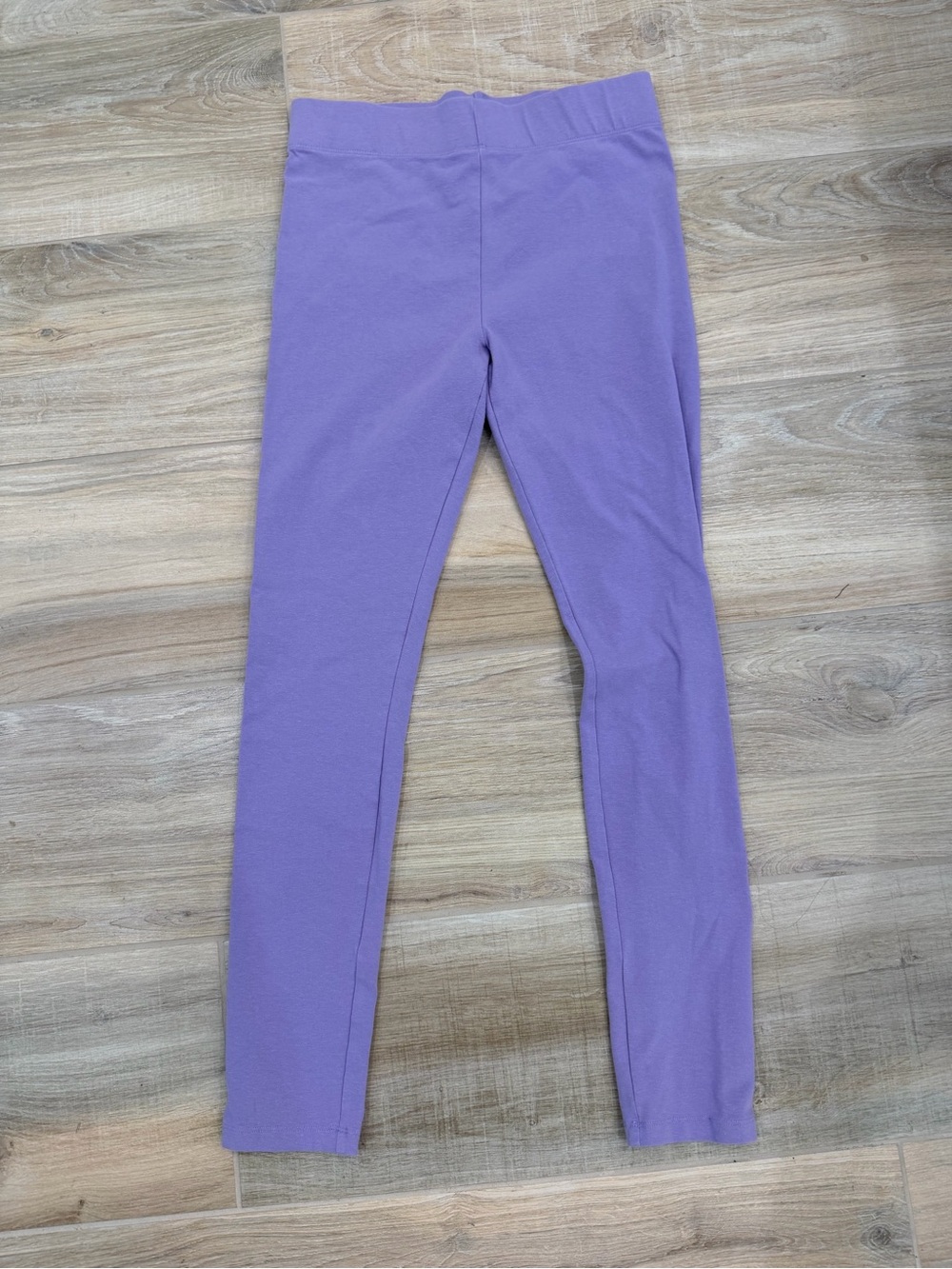Vibrant Purple Solid Leggings - Excellent Pre-Owned Condition